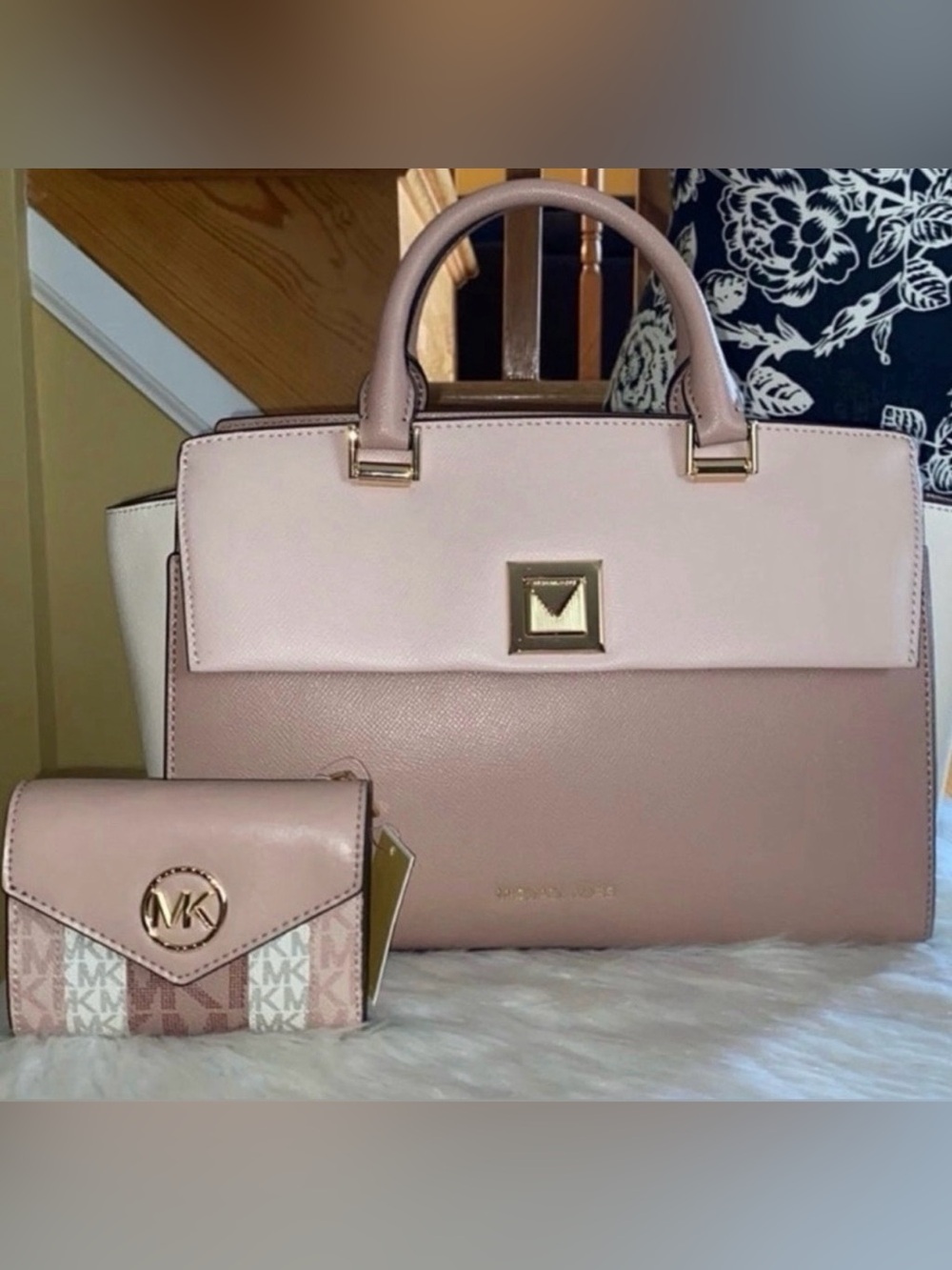 Michael Kors SYLVIA Satchel/CARMEN Trifold Wallet 2pc Set